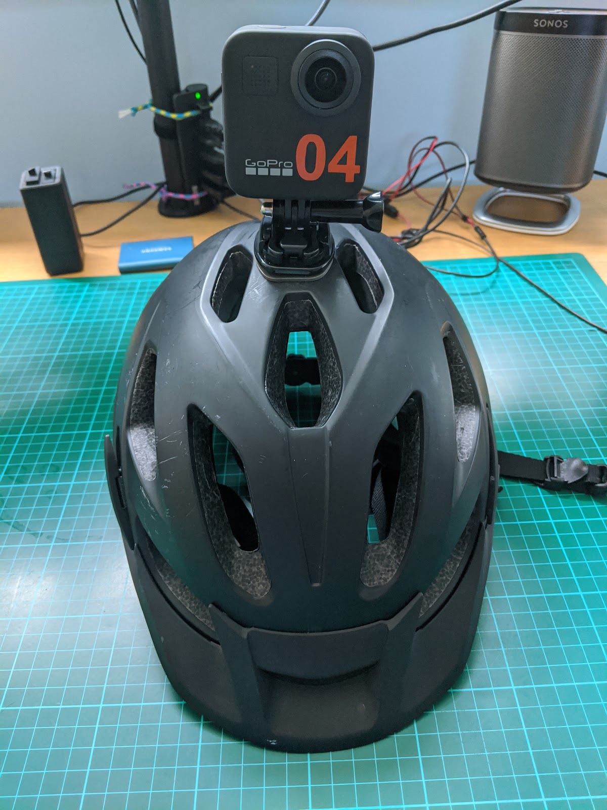 Helmet mount